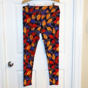 💥 SALE 💥 LULAROE T&C 12-22 CHRISTMAS LEGGINGS